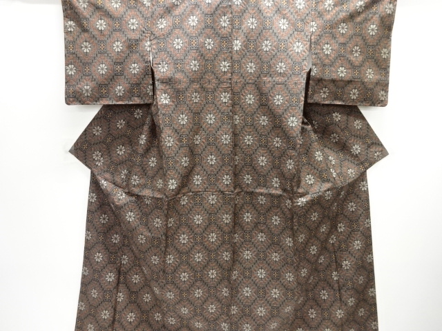JAPANESE KIMONO / OSHIMA TSUMUGI / WOVEN FLOWER SHOKKO PATTERN
